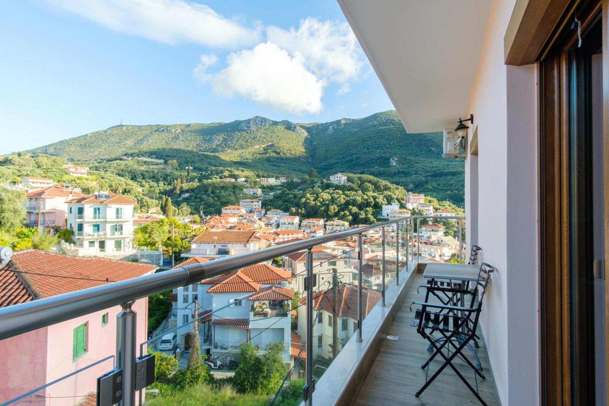 Alegeo Apartment Parga Exterior photo